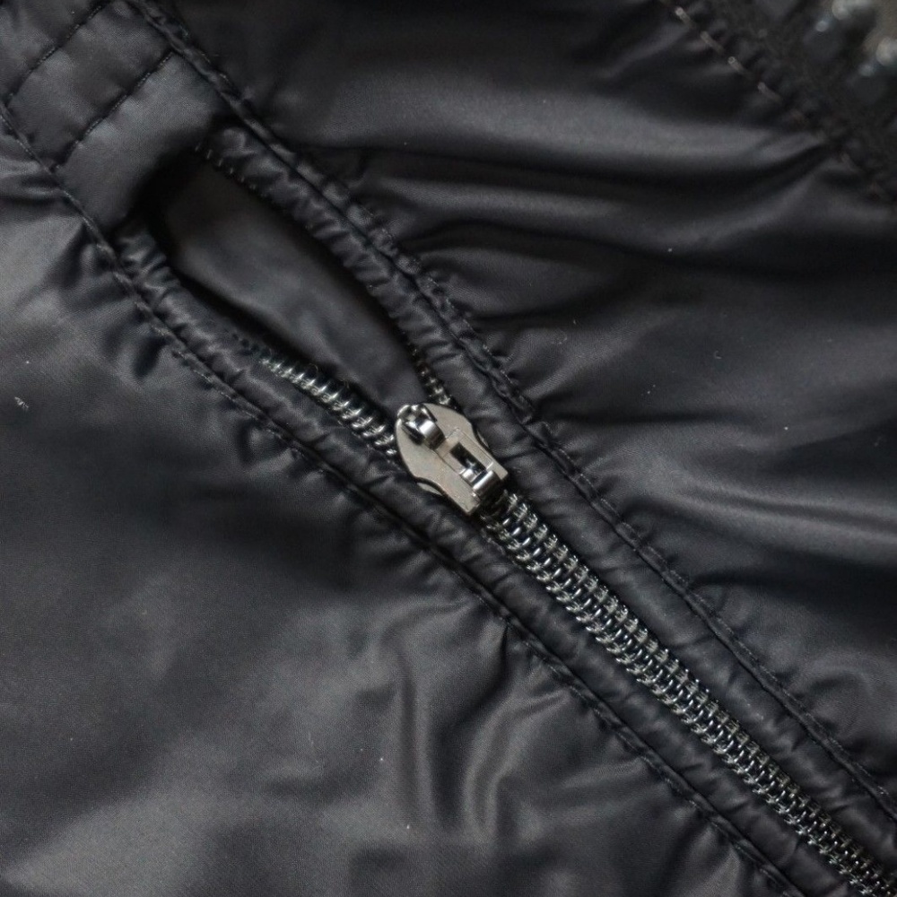 Moncler Matte Gray Goose Down Coyote Fur Size 3 L - Picture 8 of 8